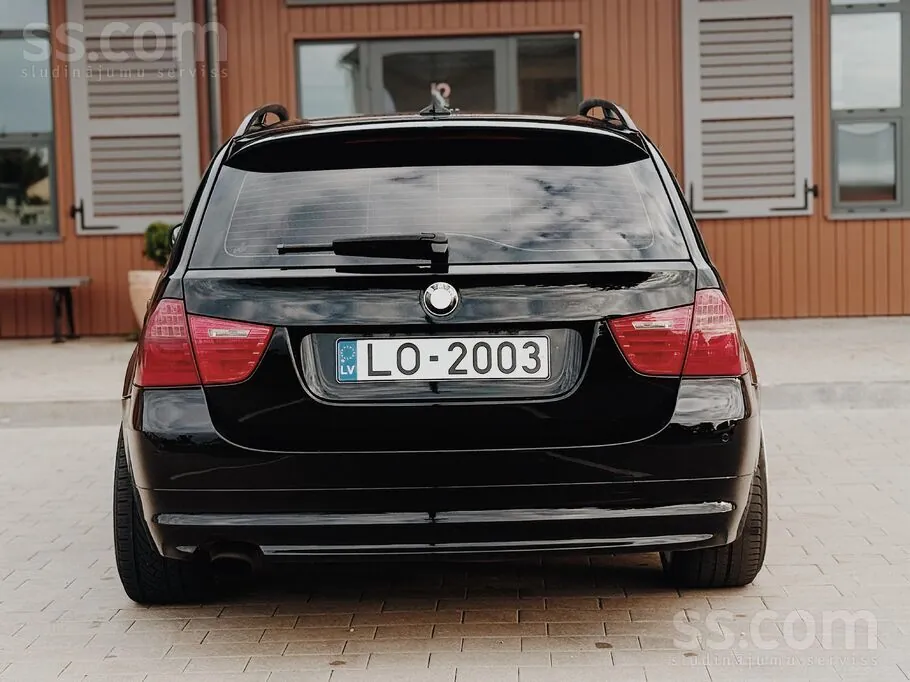 BMW E91 2009 photo 5
