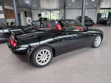 Alfa Romeo Spider 2000 photo 2