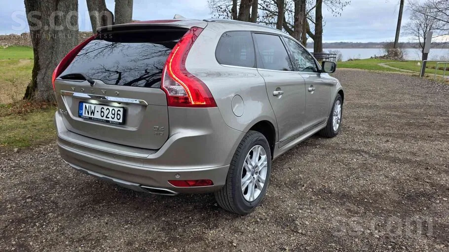 Volvo Xc60 2016 photo 2