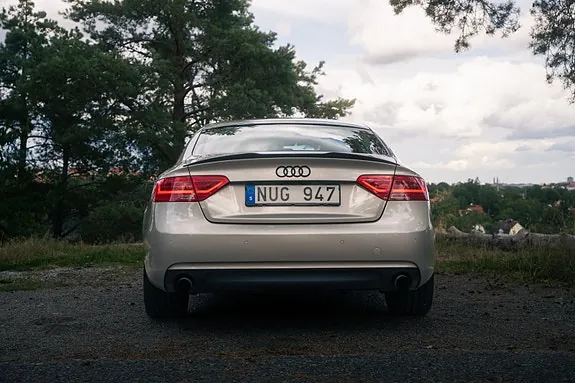 Audi A5 2012 photo 3