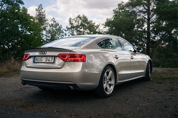 Audi A5 2012 photo 4