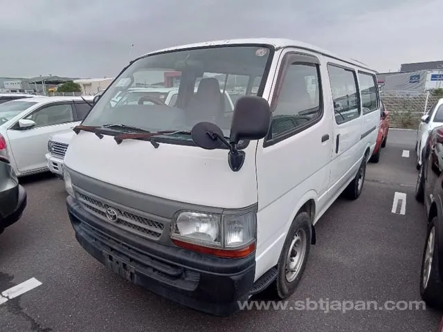 Toyota Regiusace Van 2001 photo 2