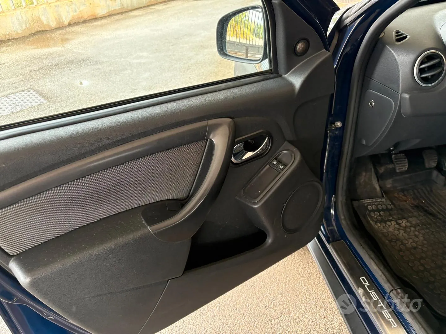 Dacia Duster 2016 photo 3