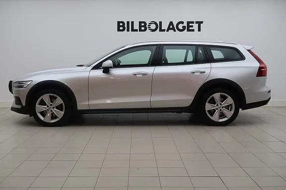 Volvo V60 Cross Country 2020 photo 2