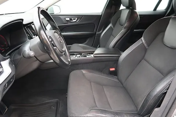 Volvo V60 Cross Country 2020 photo 4