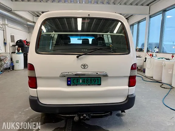 Toyota Hiace 2008 photo 4