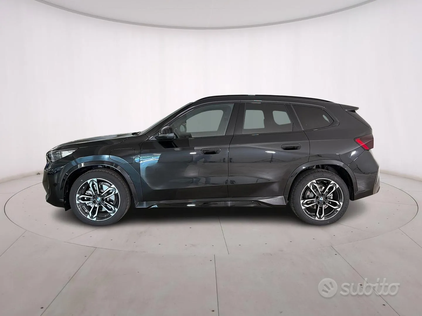 BMW X1 2023 photo 3