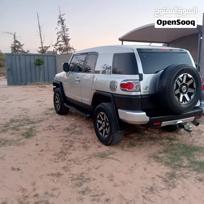 Toyota Fj 2009 photo 4