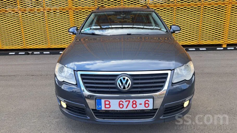 Volkswagen Passat 2009 photo 3