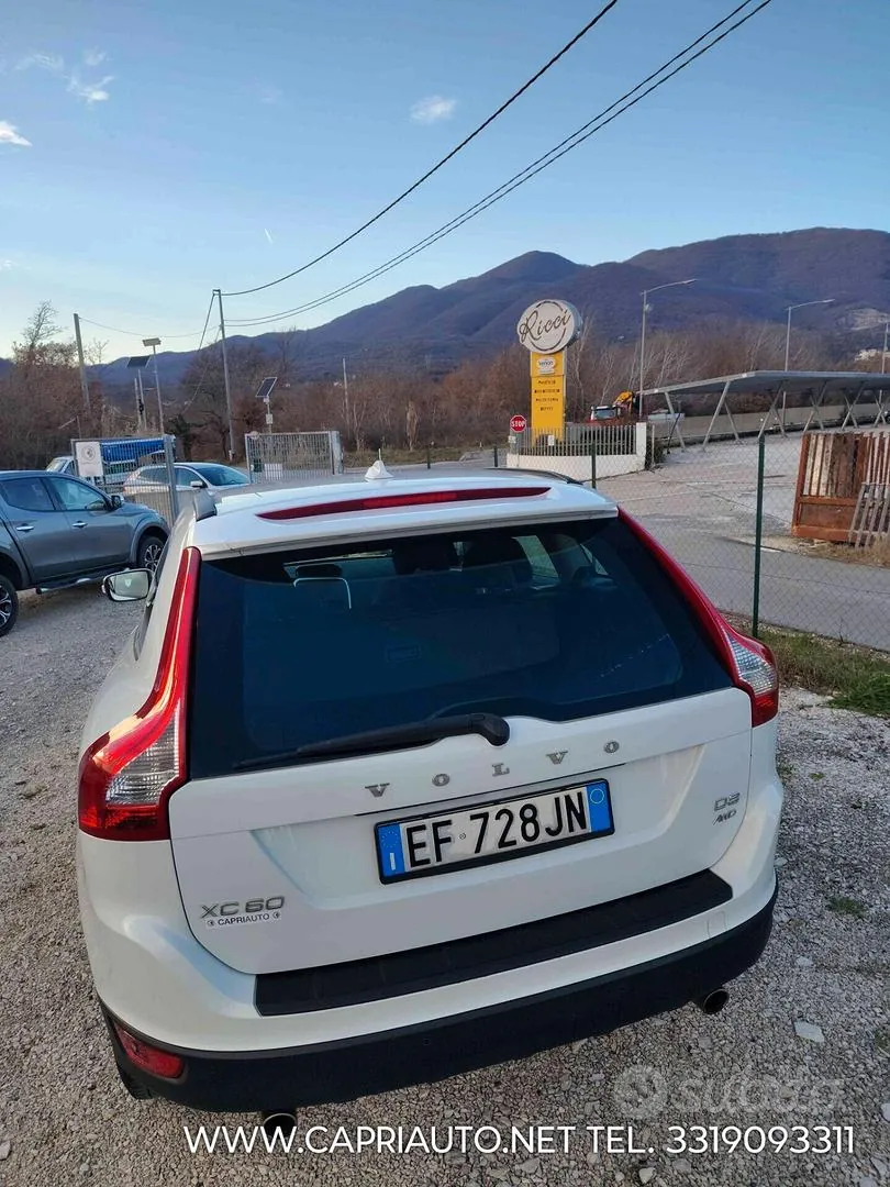 Volvo Xc60 2010 photo 2