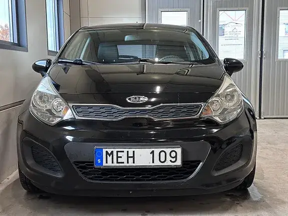 Kia Rio 2012 photo 2