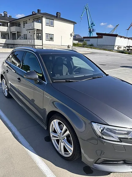 Audi A3 2018 photo 2