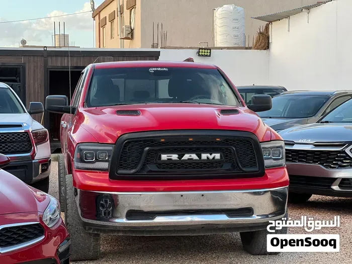 Dodge Ram 1500 2011 photo 2