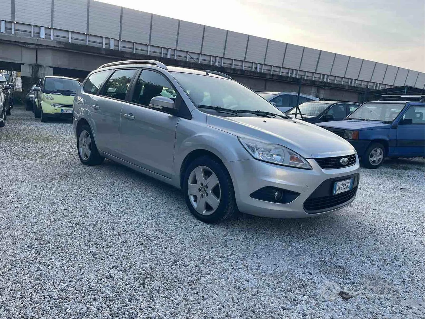 Ford Focus 2008 photo 2