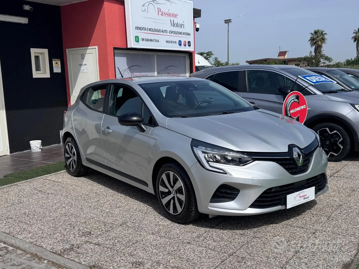 Renault Clio 2023 photo 3