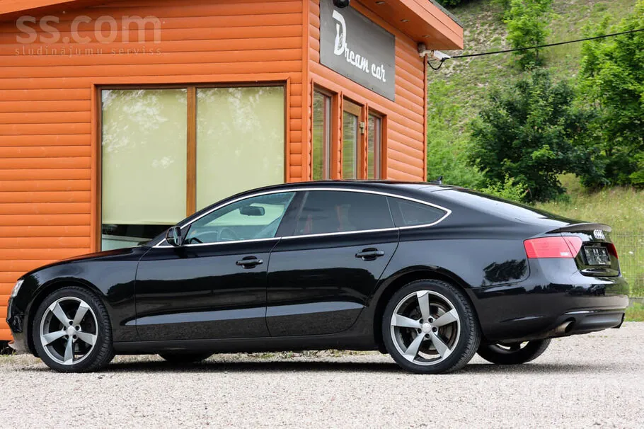 Audi A5 2012 photo 5