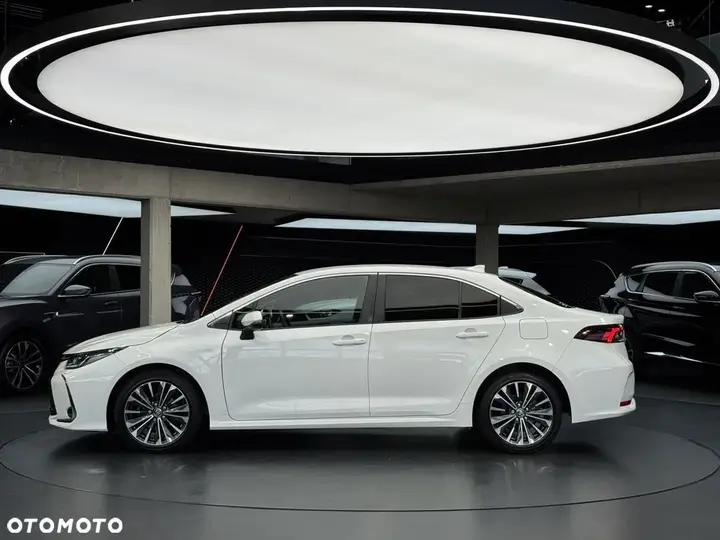 Toyota Corolla 2023 photo 2