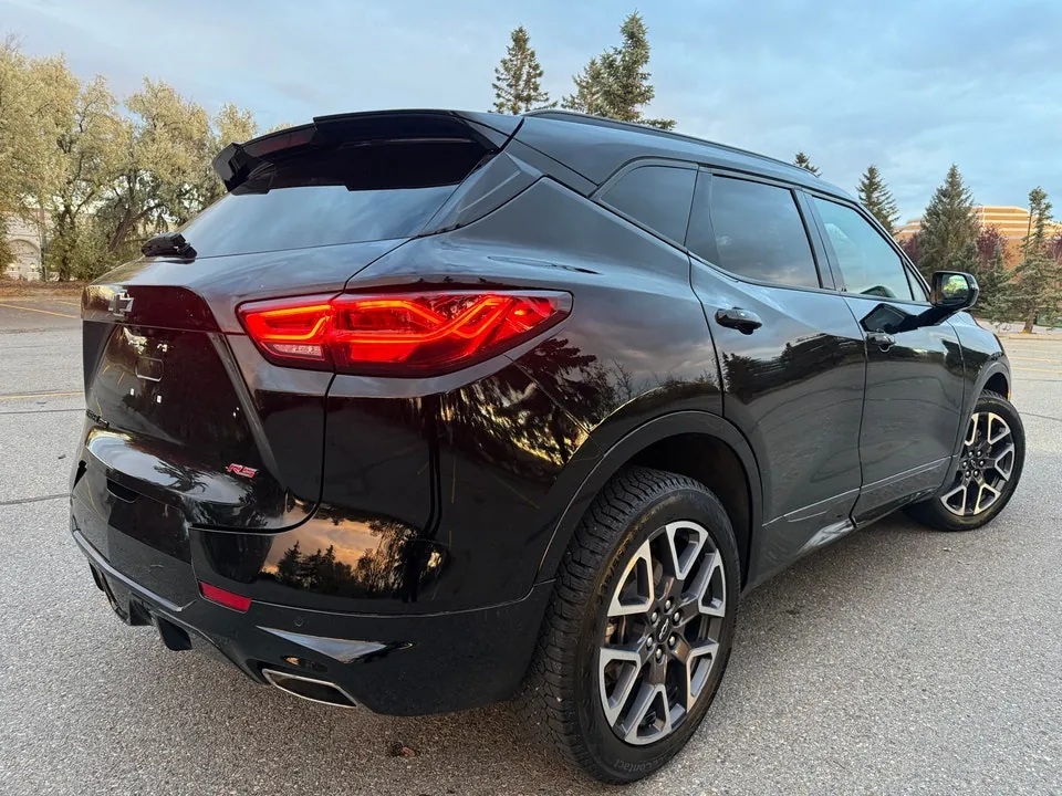 Chevrolet Blazer 2024 photo 3