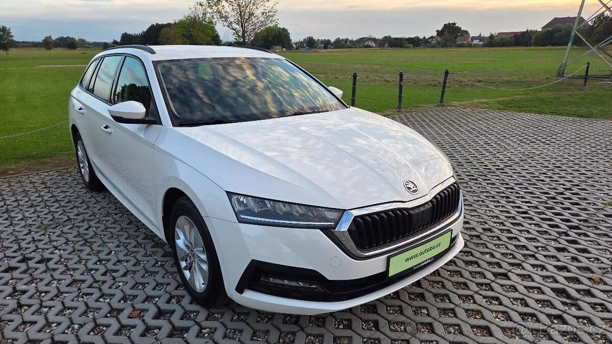 Skoda Octavia 2021 photo 3