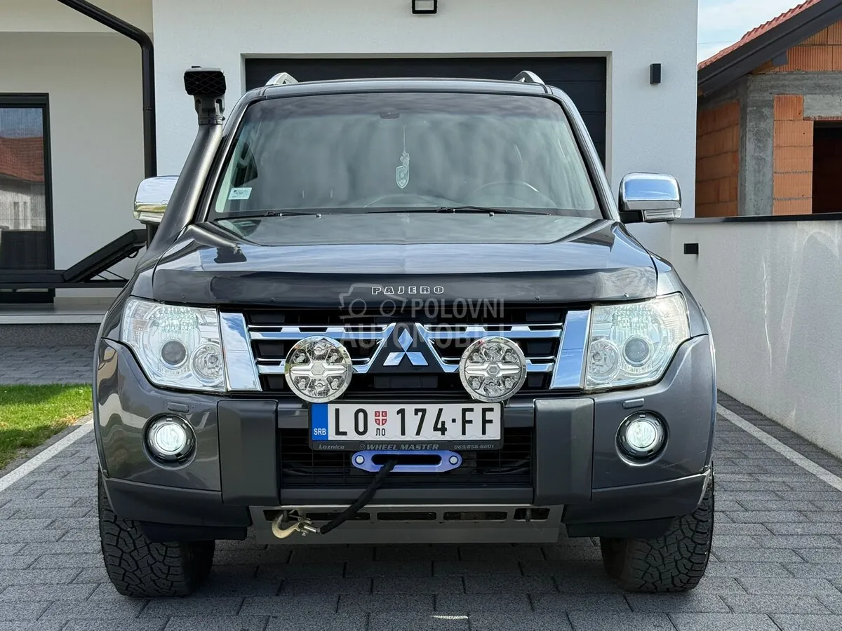 Mitsubishi Pajero 2008 photo 2