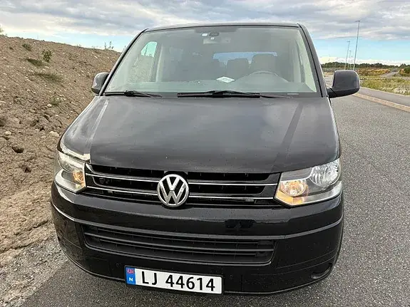 Volkswagen Caravelle 2011 photo 2