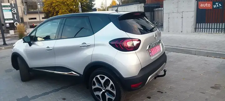 Renault Captur 2018 photo 3