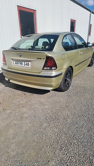 BMW 318Ti 2004 photo 4