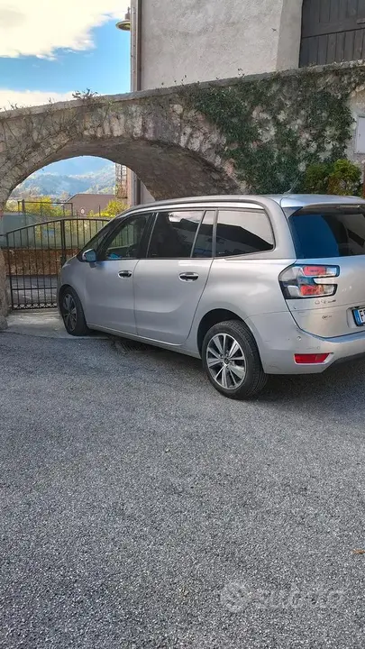 Citroen Grand C4 Picasso 2016 photo 3