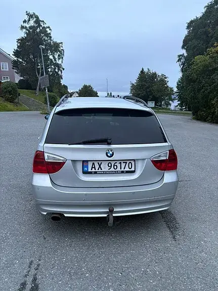 BMW 318I 2007 photo 3