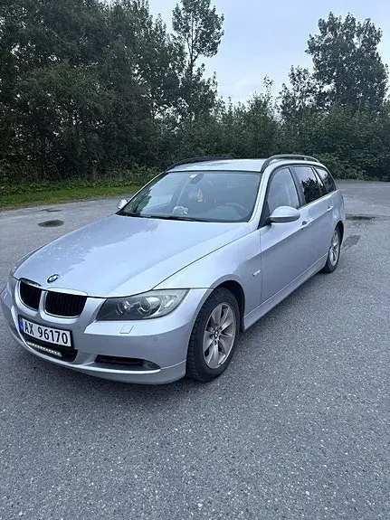 BMW 318I 2007 photo 2