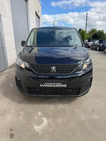 Peugeot Partner 2022 photo 2