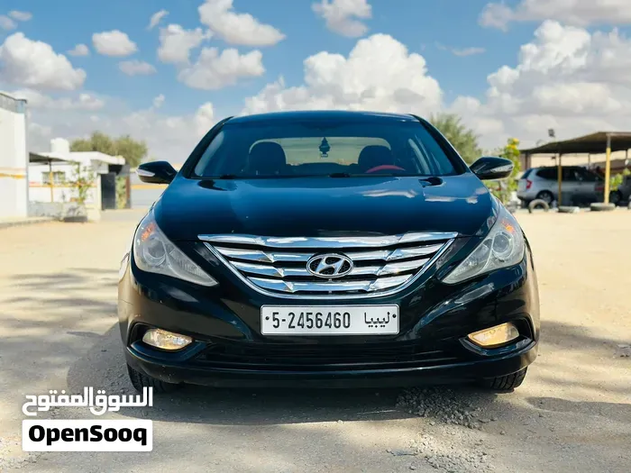 Hyundai Sonata 2011 photo 2