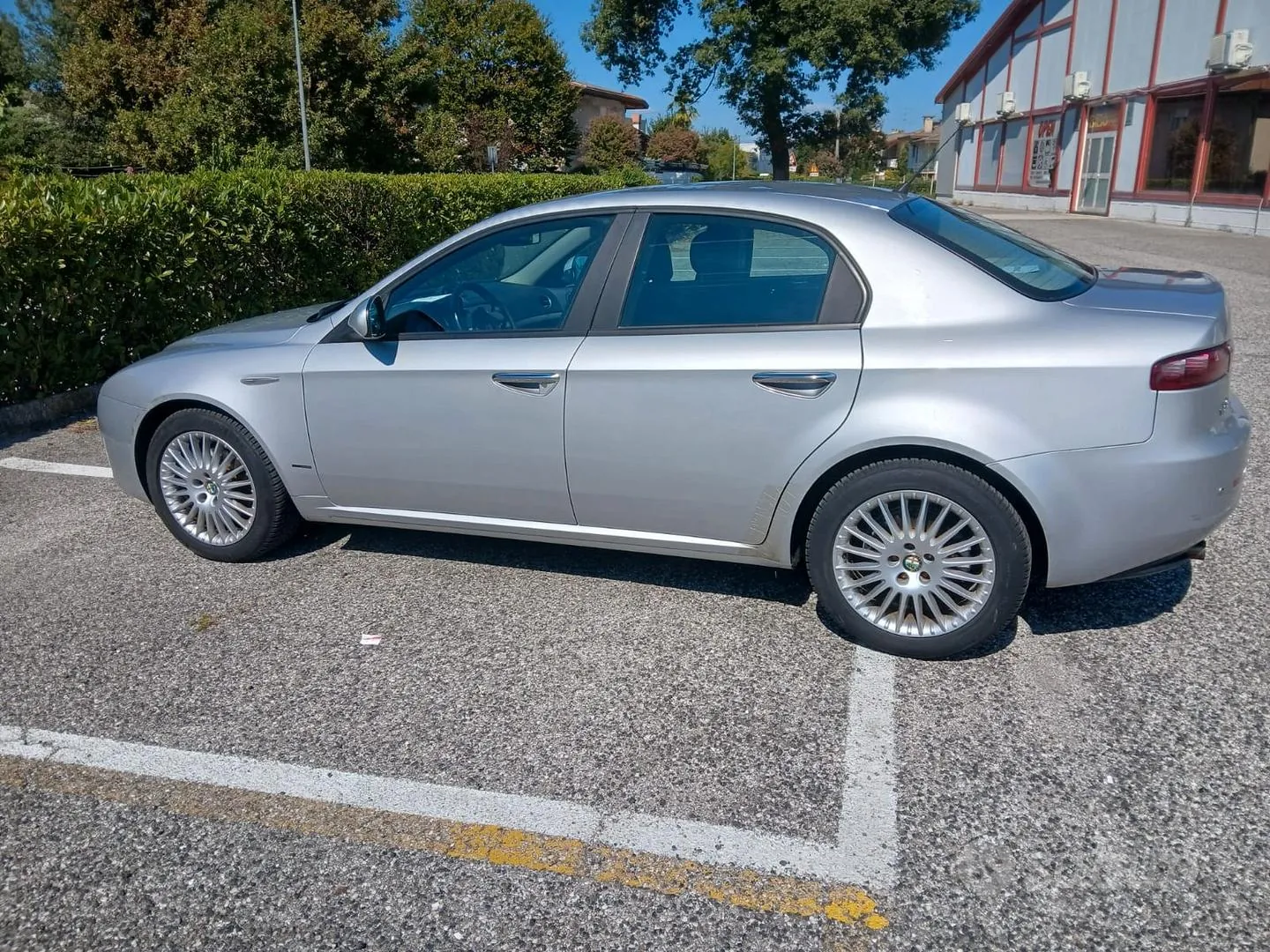 Alfa Romeo 159 2005 photo 4