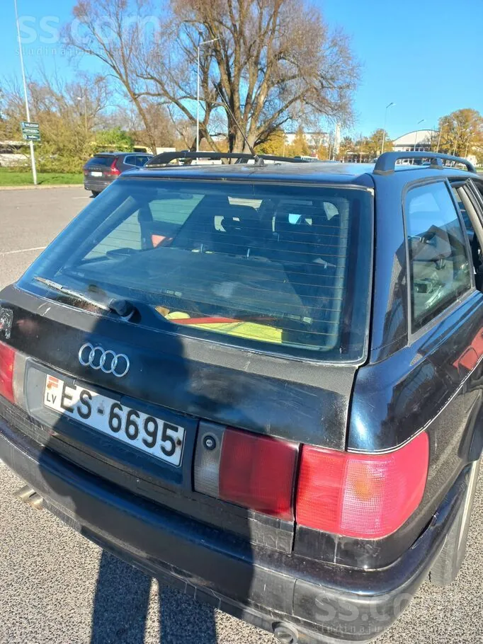 Audi 80 Avant 1994 photo 5