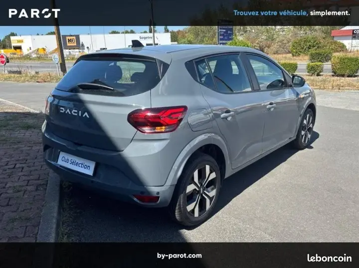 Dacia Sandero 2025 photo 2