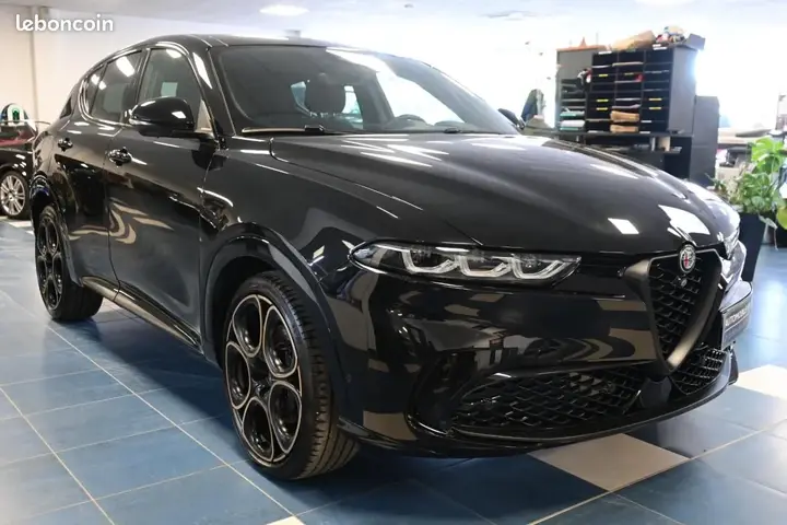 Alfa Romeo Tonale 2025 photo 3