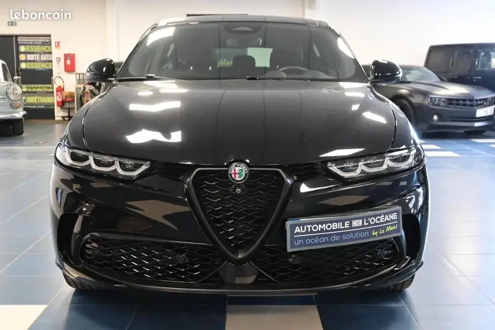 Alfa Romeo Tonale 2025 photo 2