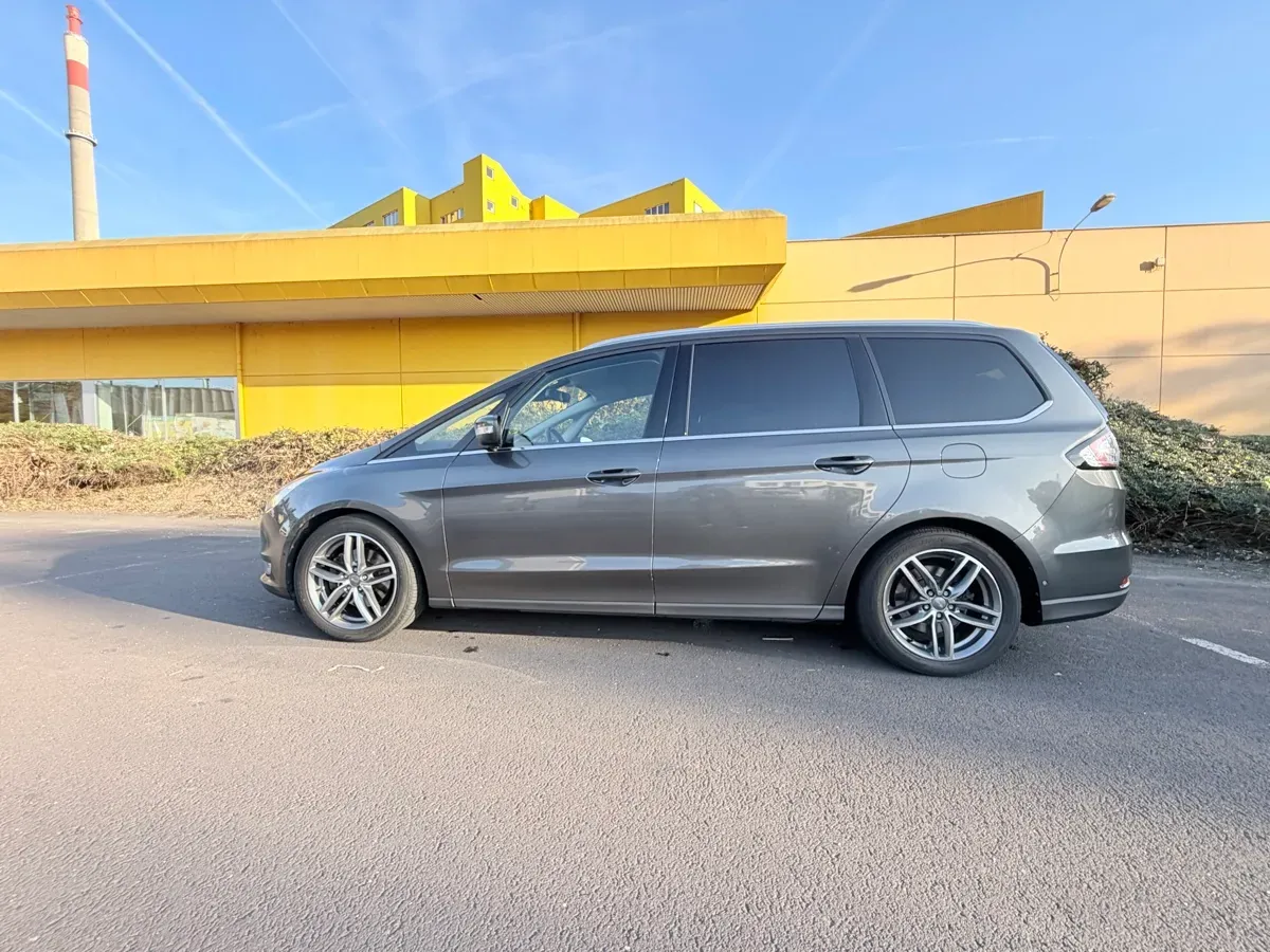 Ford Galaxy