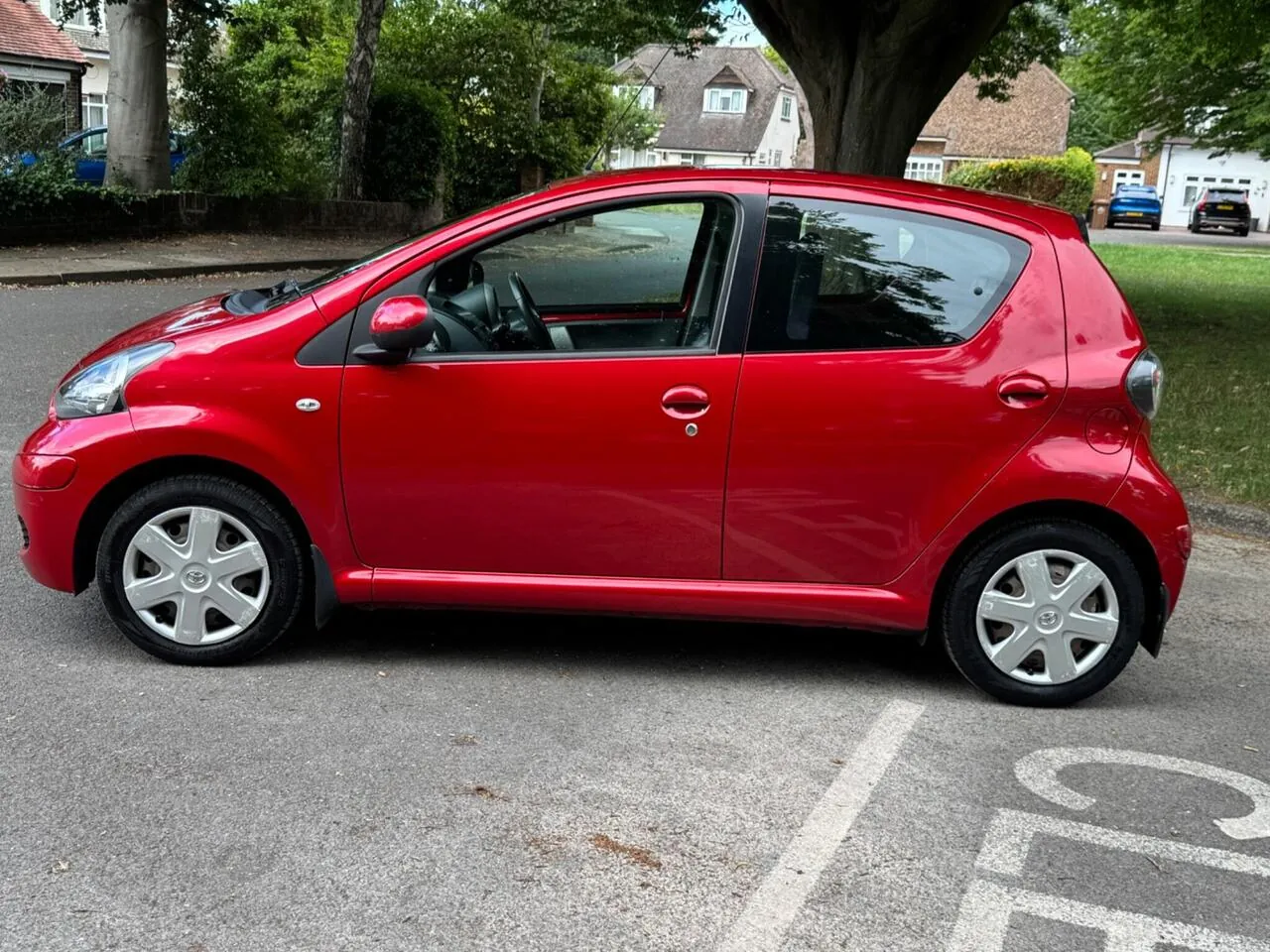 Toyota Aygo 2012 photo 5