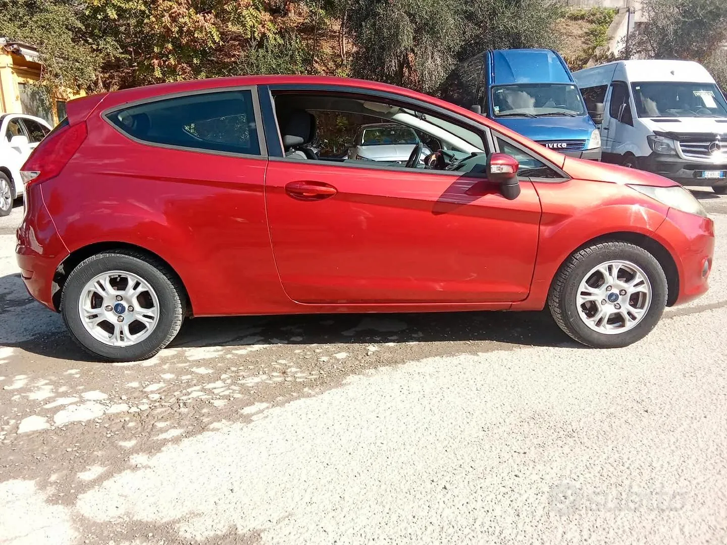 Ford Fiesta 2009 photo 3