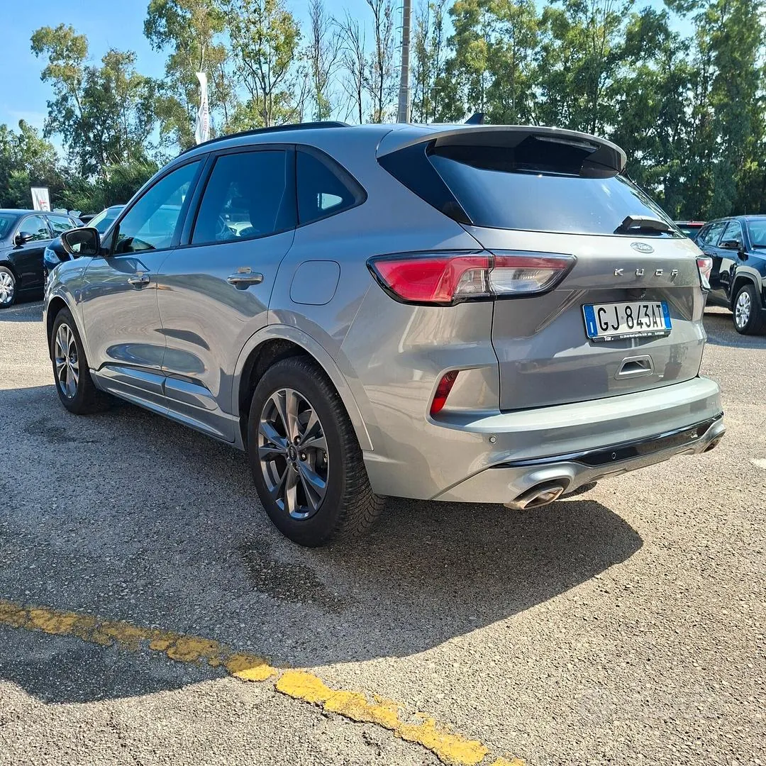 Ford Kuga 2022 photo 5