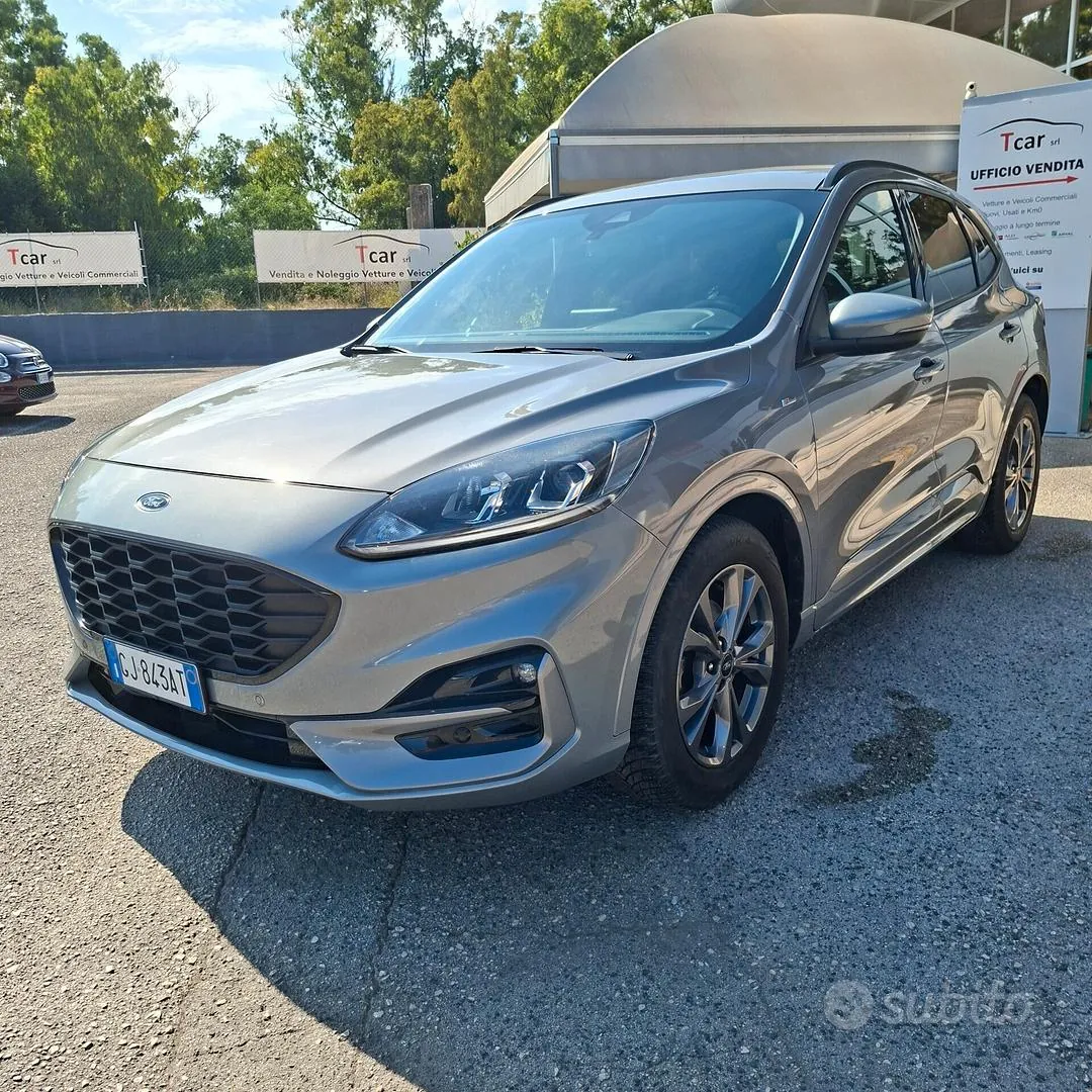 Ford Kuga 2022 photo 3