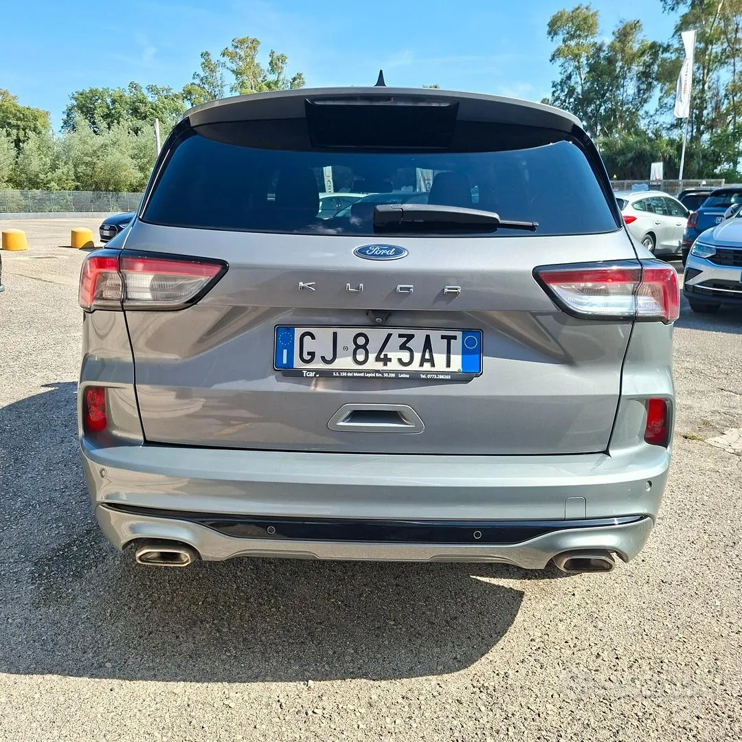 Ford Kuga 2022 photo 4