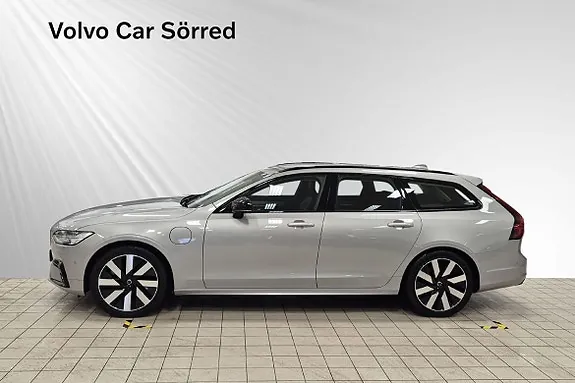 Volvo V90 2026 photo 4