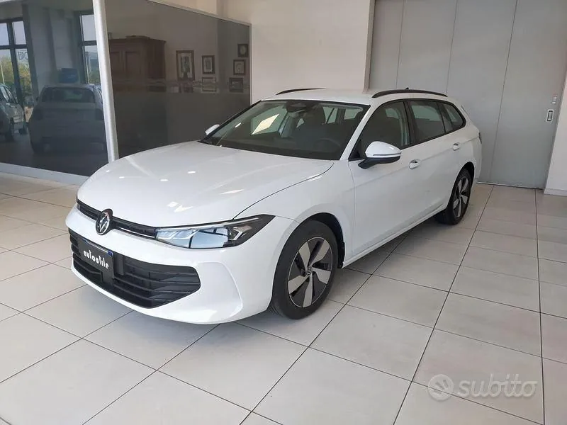 Volkswagen Passat 2024 photo 3