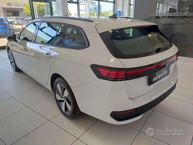 Volkswagen Passat 2024 photo 5