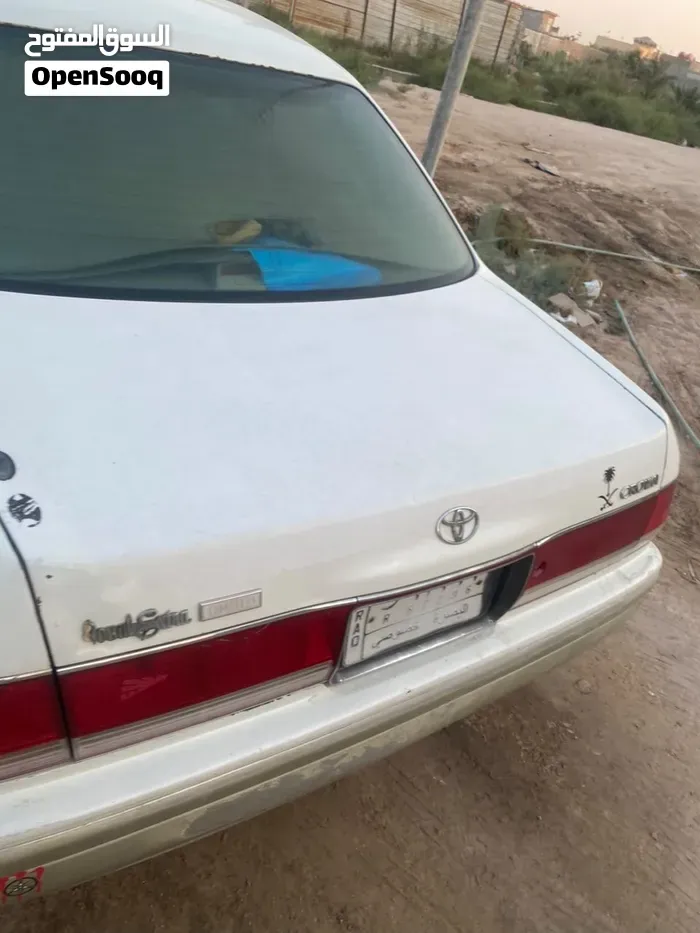 Toyota Crown 2000 photo 3