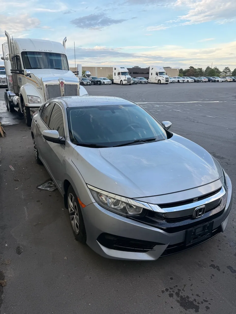 Honda Civic 2018 photo 2