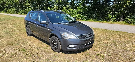 Kia Ceed 2011 photo 2