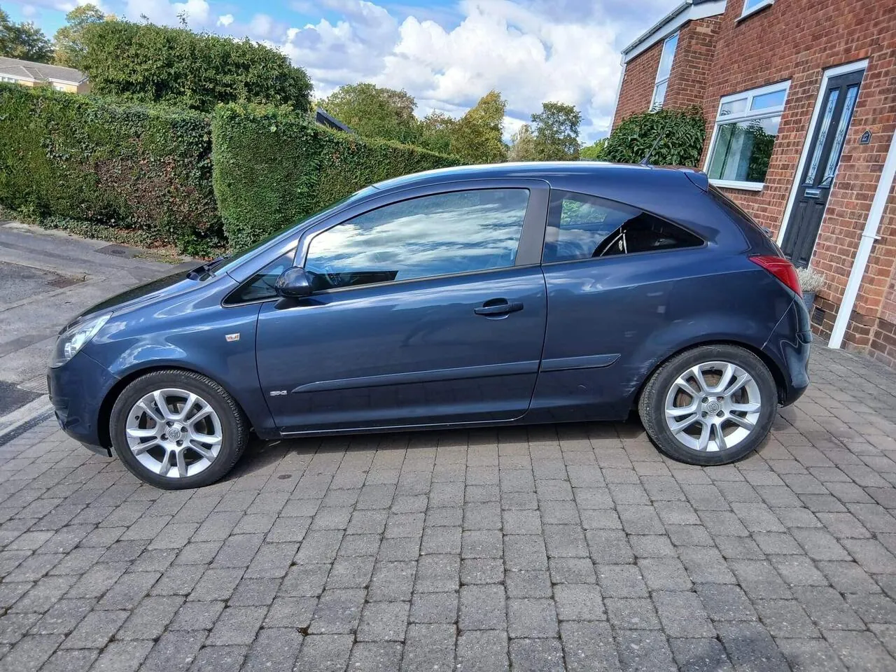 Vauxhall Corsa 2007 photo 2